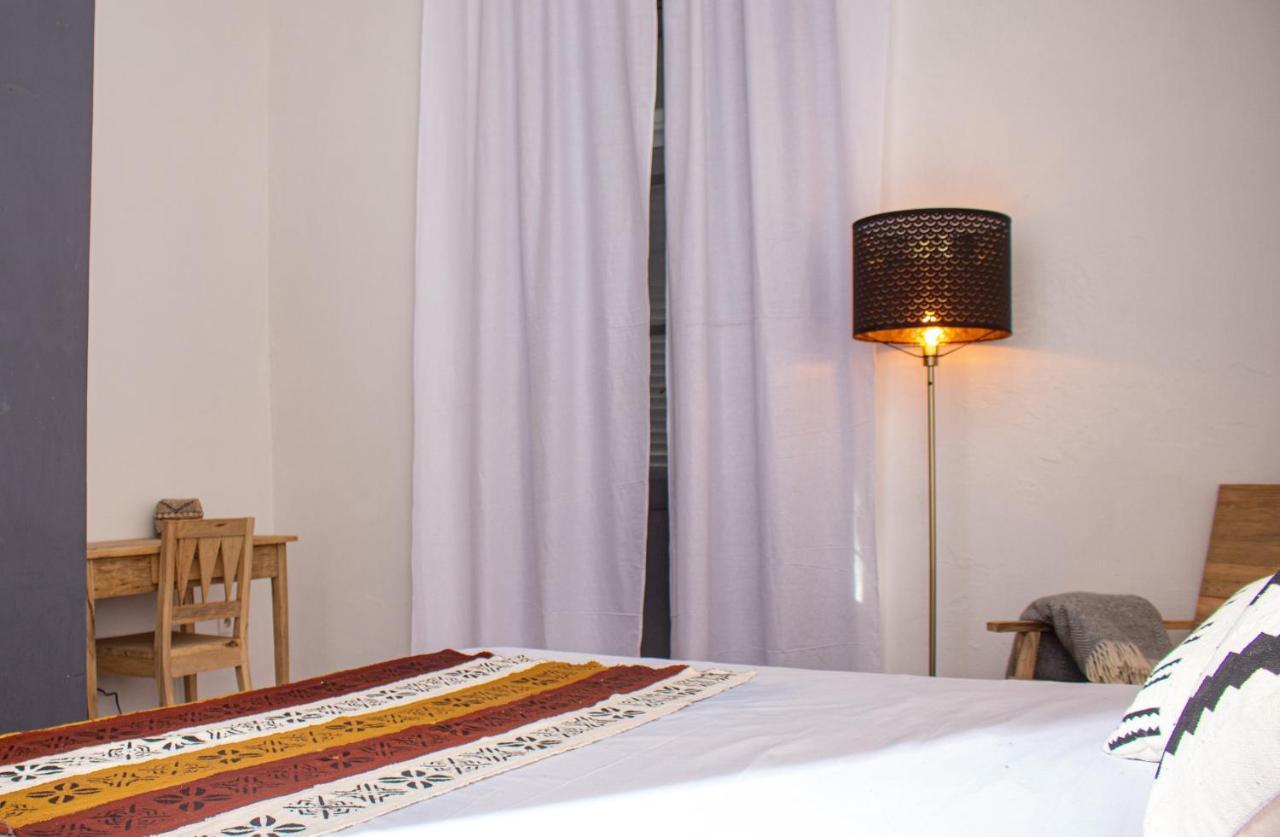 Ndar Ndar House Hotel แซ็ง-ลุย ภายนอก รูปภาพ